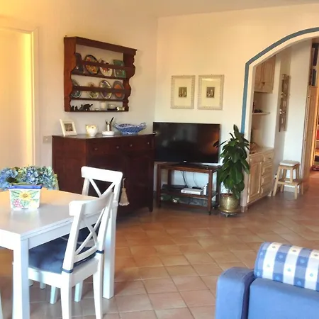 Quadrilocale Vista Mare Veranda E Giardino Cannigione
